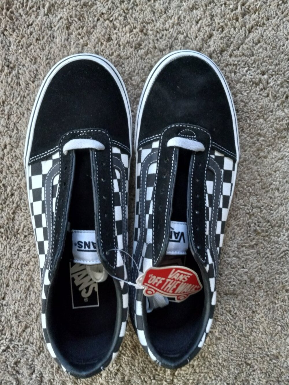 Brand New Vans Sneakers Men 8